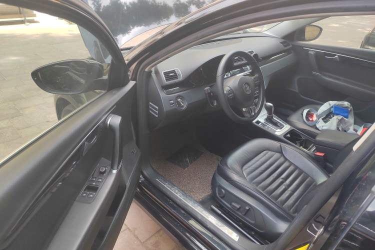 Used Volkswagen Magotan 2013 1.8TSI Luxury Model Driver Seat