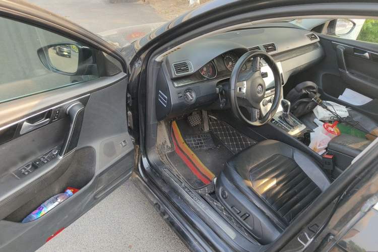 Used Volkswagen Magotan 2013 1.8TSI Luxury Model Driver Seat
