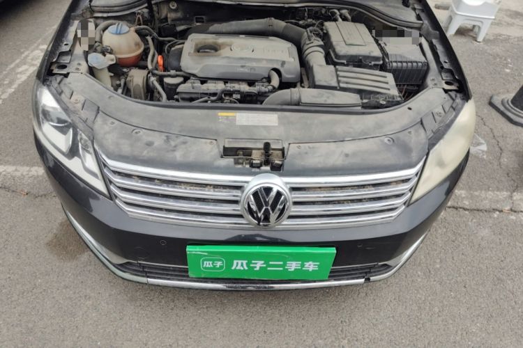 Used Volkswagen Magotan 2013 2.0 TSI Luxury Model Engine Bay