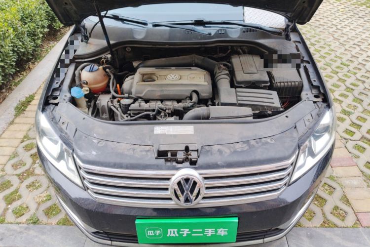 Used Volkswagen Magotan 2013 1.8TSI Premier Model Engine Bay