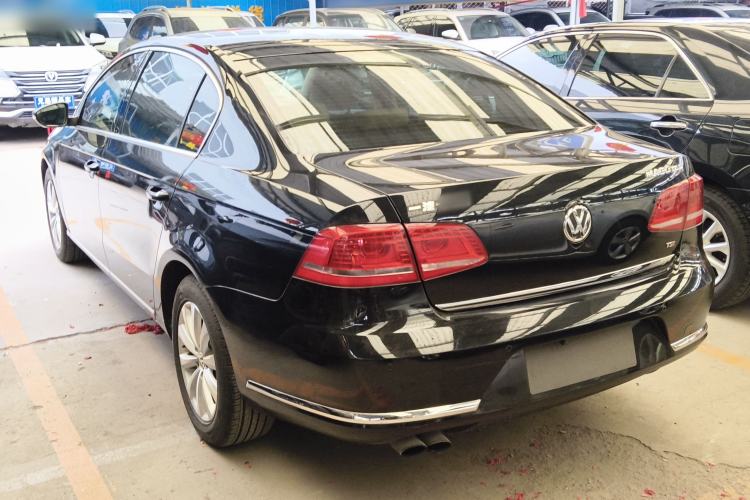Used Volkswagen Magotan 2013 1.8TSI Premier Model Exterior 2