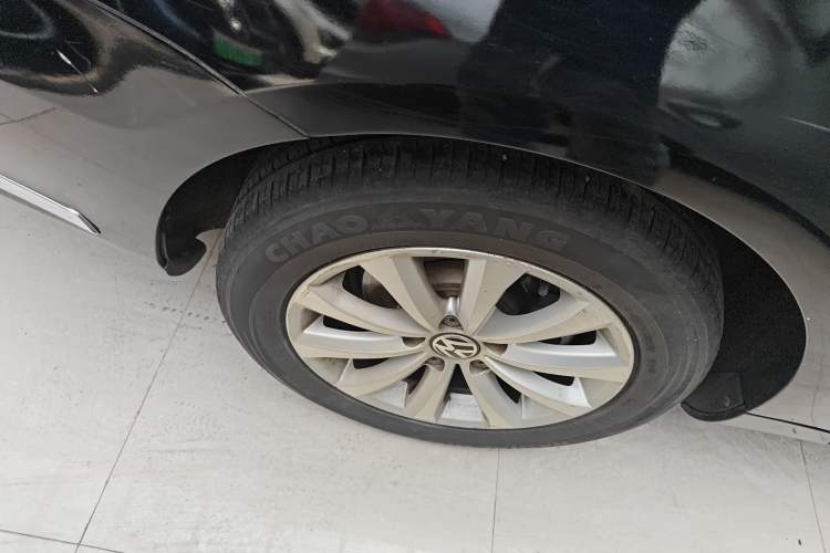 Used Volkswagen Magotan 2013 1.8TSI Luxury Model Exterior 5