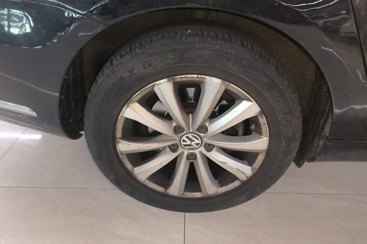 Used Volkswagen Magotan 2013 1.8TSI Luxury Model Exterior 5