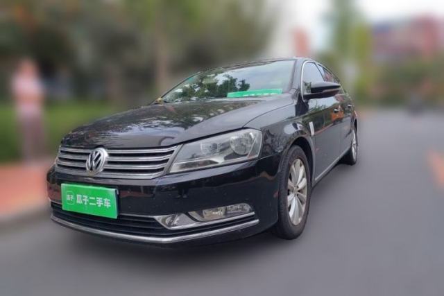 Ojetý Volkswagen Magotan 2013 1.8TSI Premier Model