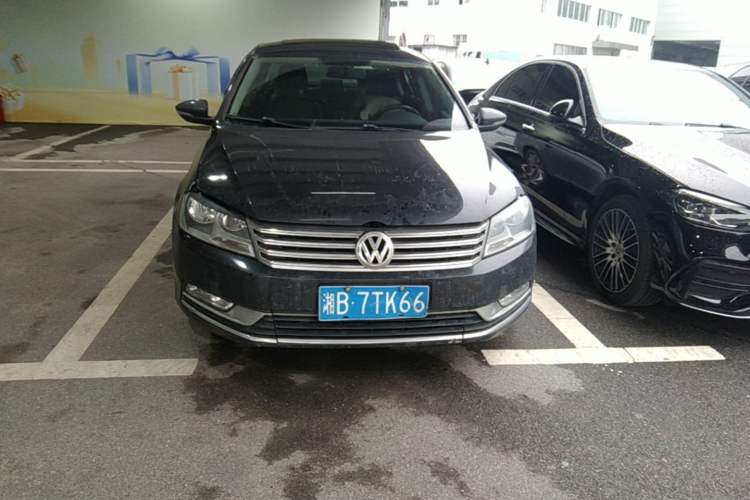 Used Volkswagen Magotan 2013 1.8TSI Premier Model Front