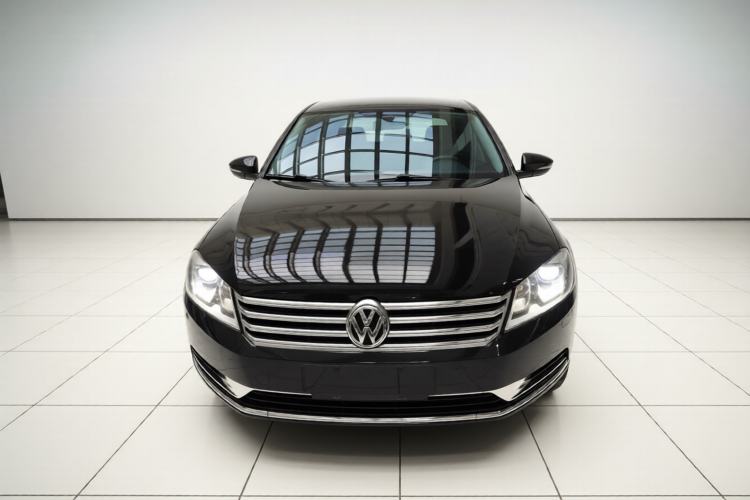 Used Volkswagen Magotan 2013 1.8TSI Luxury Model Front