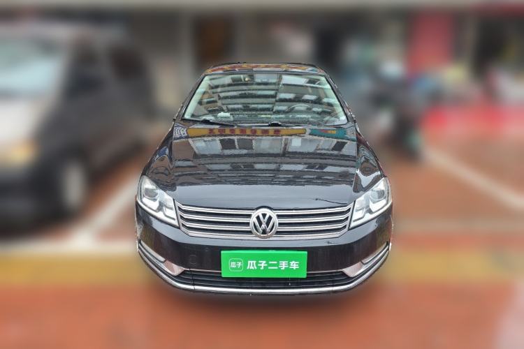 Used Volkswagen Magotan 2013 2.0 TSI Prestige Model Front