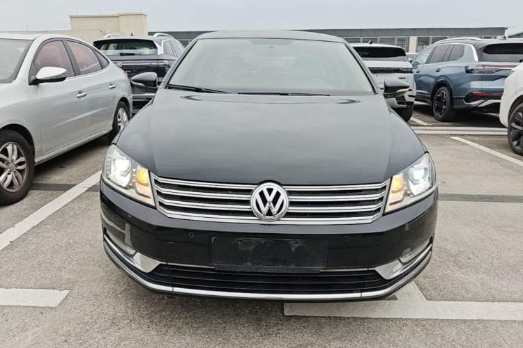 Used Volkswagen Magotan 2013 1.8TSI Luxury Model Front