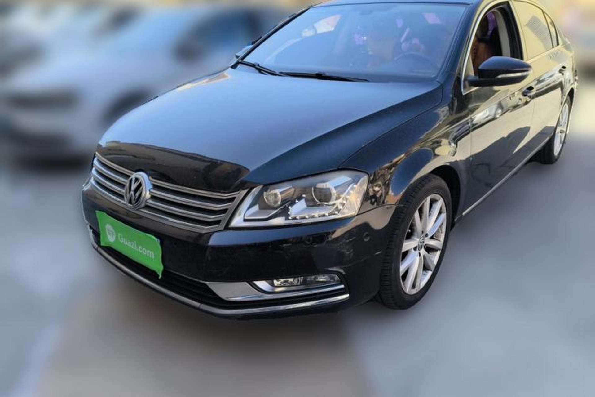 Used Volkswagen Magotan 2013 2.0 TSI Prestige Model Front Left 45 Deg