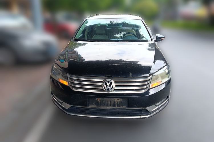 Used Volkswagen Magotan 2013 1.8TSI Luxury Model Front