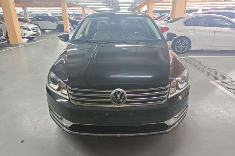 Used Volkswagen Magotan 2013 2.0 TSI Prestige Model Front