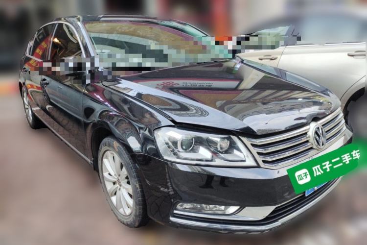 Used Volkswagen Magotan 2013 1.8TSI Luxury Model Front Right 45 Deg