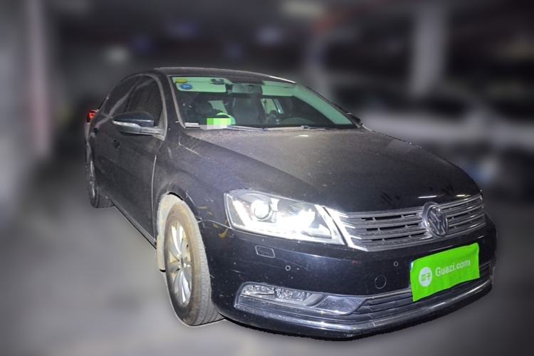 Used Volkswagen Magotan 2013 1.8TSI Luxury Model Front Right 45 Deg