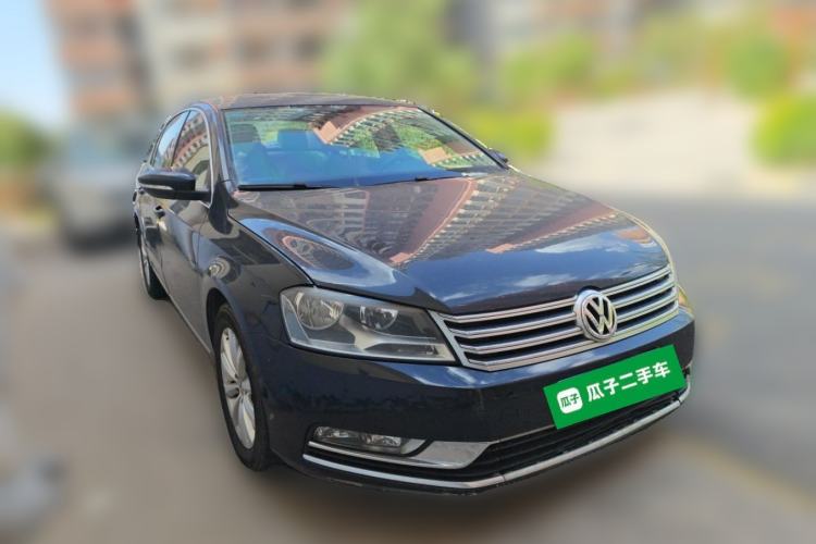 Used Volkswagen Magotan 2013 1.8TSI Premier Model Front Right 45 Deg