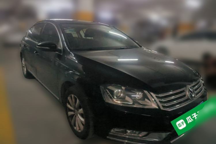 Used Volkswagen Magotan 2013 1.8TSI Luxury Model Front Right 45 Deg