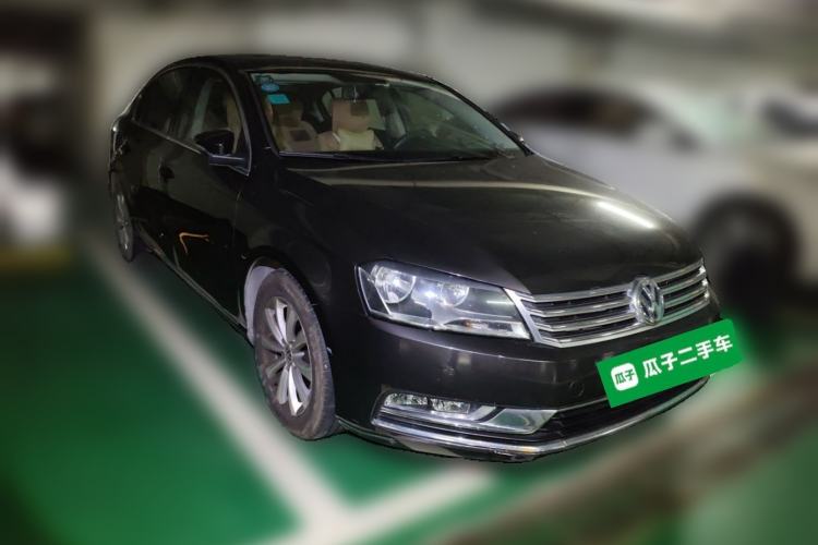 Used Volkswagen Magotan 2013 1.8TSI Premier Model Front Right 45 Deg