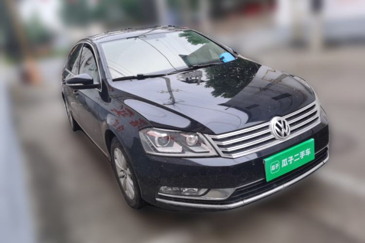 Used Volkswagen Magotan 2013 1.8TSI Luxury Model Front Right 45 Deg