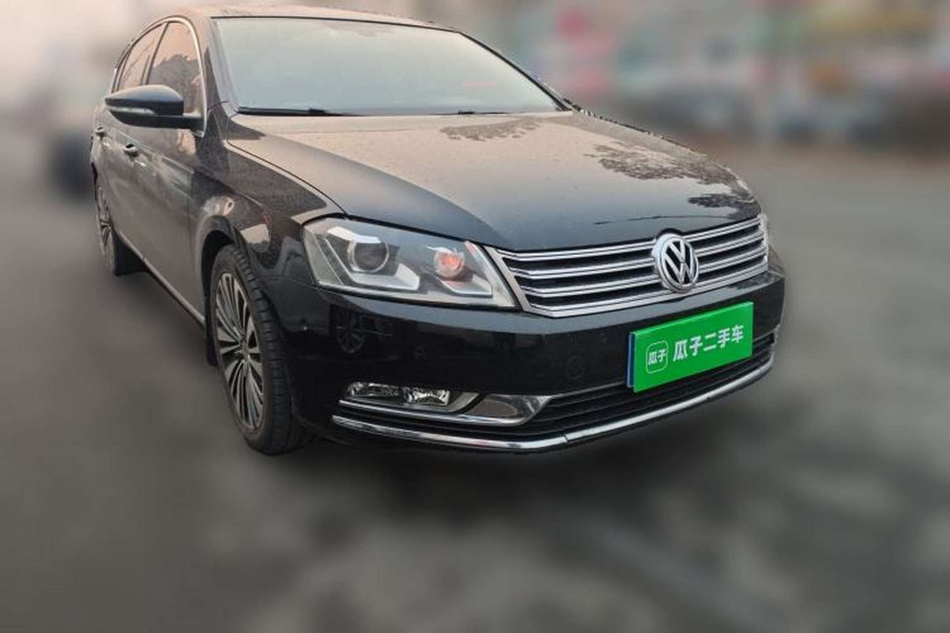 Used Volkswagen Magotan 2013 2.0 TSI Prestige Model Front Right 45 Deg