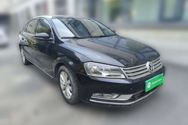 Used Volkswagen Magotan 2013 1.8TSI Premier Model Front Right 45 Deg