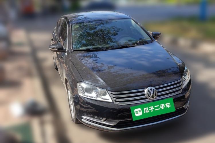 Used Volkswagen Magotan 2013 1.8TSI Prestige Model Front Right 45 Deg
