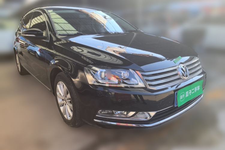 Used Volkswagen Magotan 2013 1.8TSI Luxury Model Front Right 45 Deg
