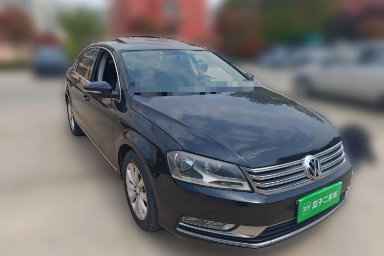 Used Volkswagen Magotan 2013 1.8TSI Comfort Model Front Right 45 Deg