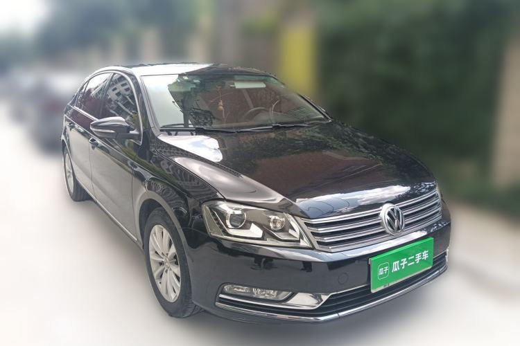Used Volkswagen Magotan 2013 1.8TSI Premier Model Front Right 45 Deg