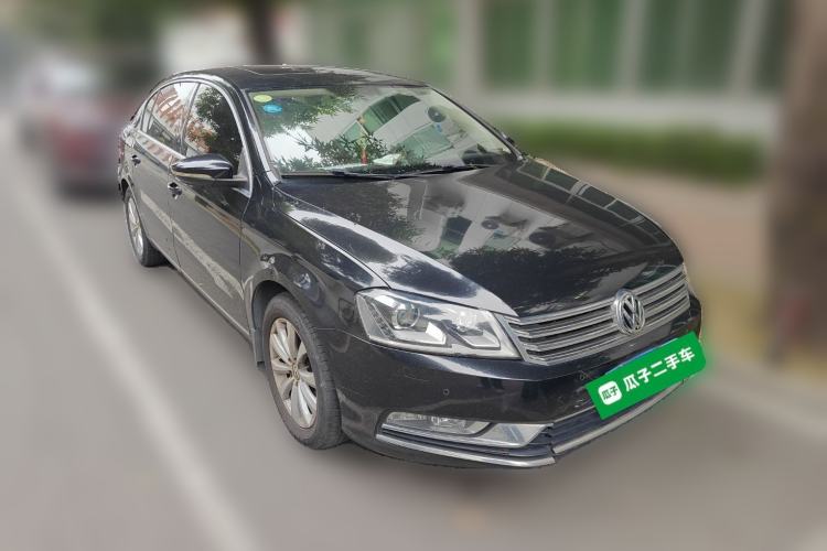 Used Volkswagen Magotan 2013 1.8TSI Luxury Model Front Right 45 Deg