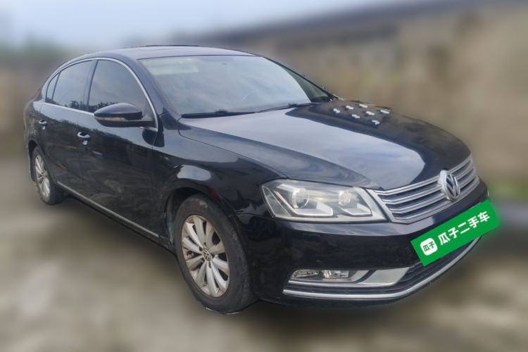 Used Volkswagen Magotan 2013 1.8TSI Luxury Model Front Right 45 Deg