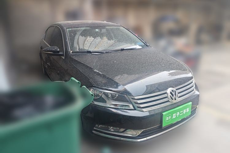Used Volkswagen Magotan 2013 1.8TSI Premier Model Front Right 45 Deg