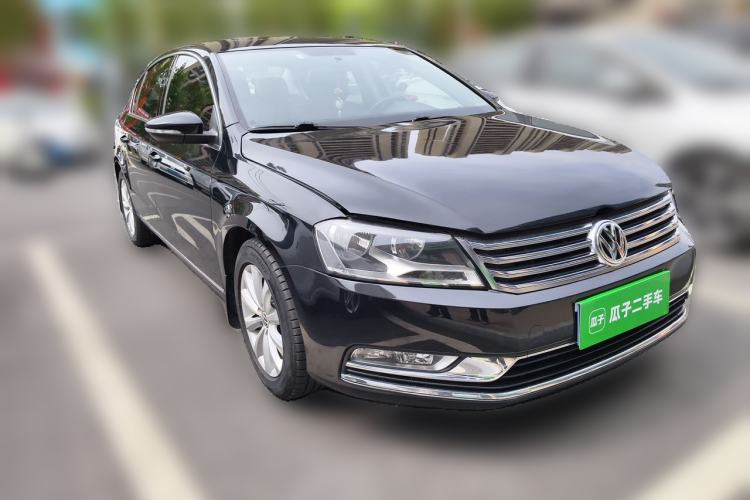 Used Volkswagen Magotan 2013 1.8TSI Comfort Model Front Right 45 Deg
