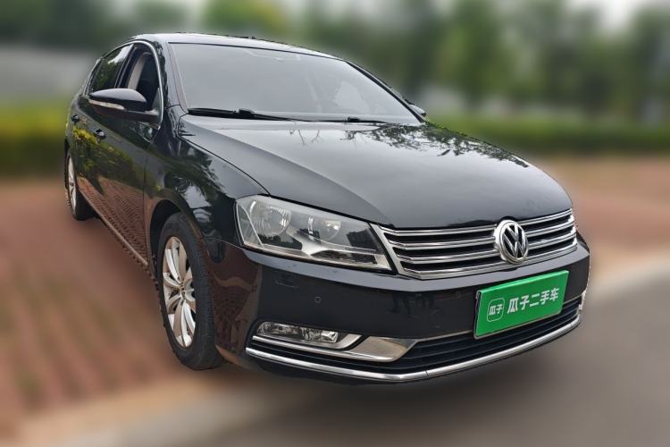 Used Volkswagen Magotan 2013 1.8TSI Comfort Model Front Right 45 Deg