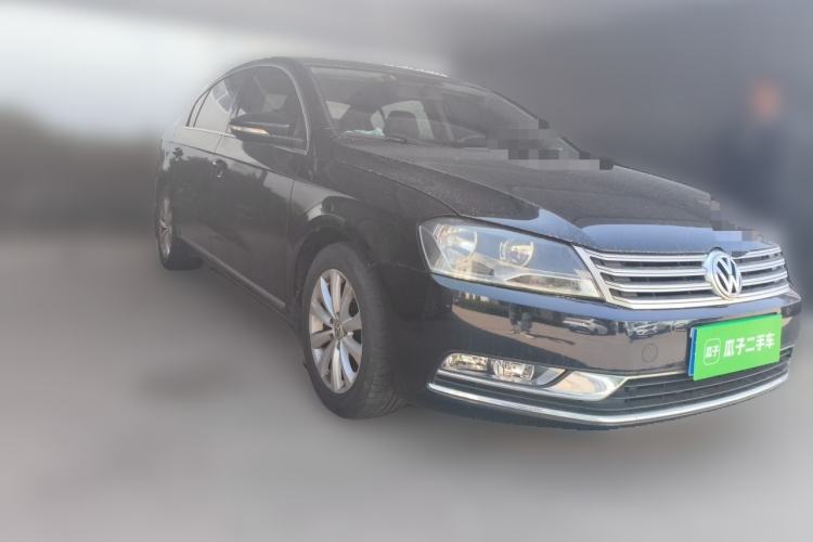 Used Volkswagen Magotan 2013 1.8TSI Premier Model Front Right 45 Deg