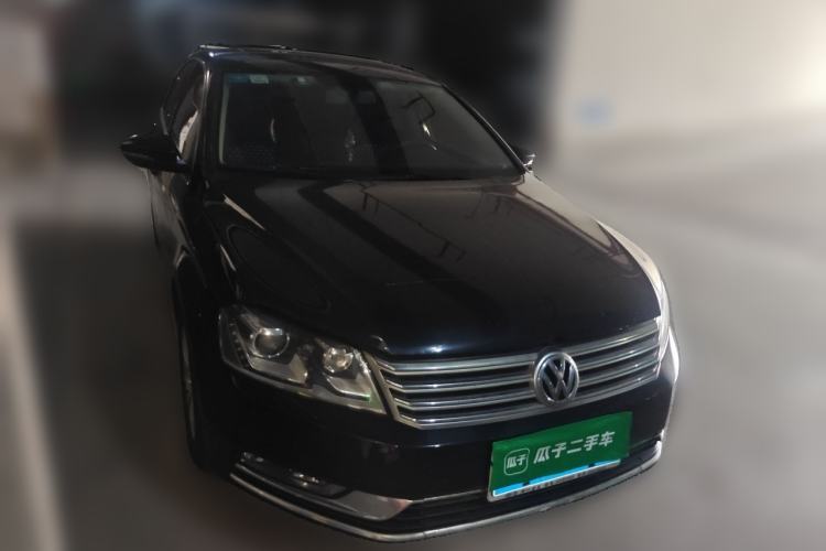 Used Volkswagen Magotan 2013 1.8TSI Premier Model Front Right 45 Deg