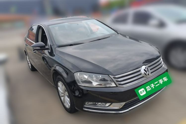 Used Volkswagen Magotan 2013 1.8TSI Premier Model Front Right 45 Deg