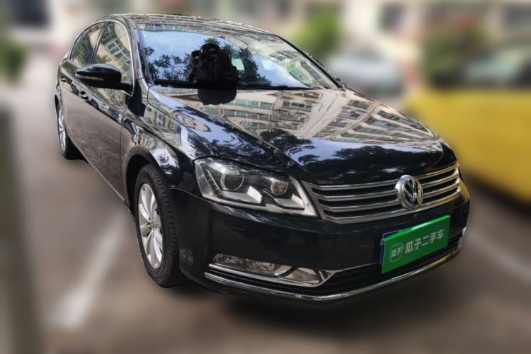 Used Volkswagen Magotan 2013 1.8TSI Luxury Model Front Right 45 Deg