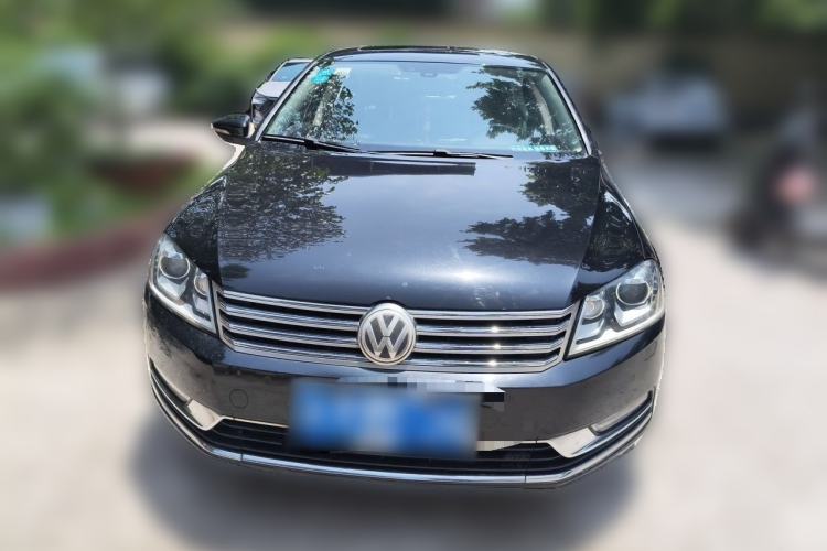 Used Volkswagen Magotan 2013 2.0 TSI Ultimate Model Front