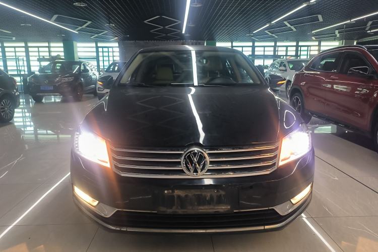 Used Volkswagen Magotan 2013 1.8TSI Luxury Model Front