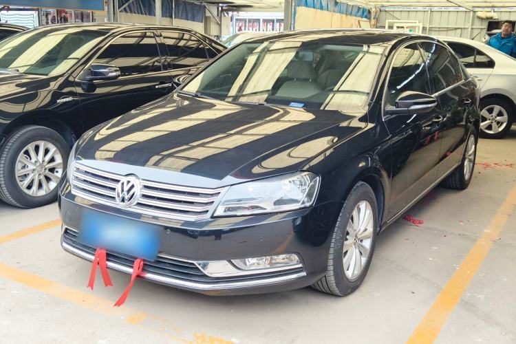 Used Volkswagen Magotan 2013 1.8TSI Premier Model Guazi used car, China used car export, Used car for sale, Used  cars, Cheapest cars for sale