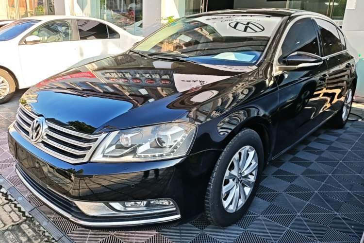 Used Volkswagen Magotan 2013 1.8TSI Premier Model Guazi used car, China used car export, Used car for sale, Used  cars, Cheapest cars for sale