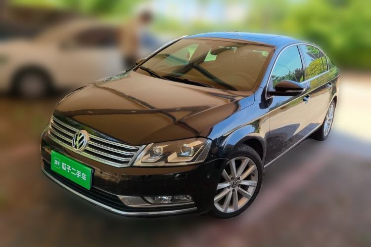 Used Volkswagen Magotan 2013 2.0 TSI Prestige Model Guazi used car, China used car export, Used car for sale, Used  cars, Cheapest cars for sale