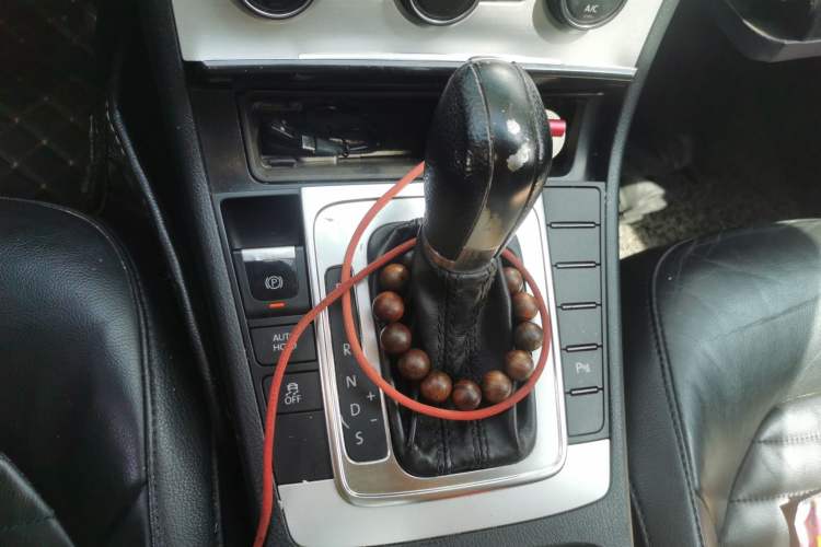 Used Volkswagen Magotan 2013 1.8TSI Luxury Model Gear Lever