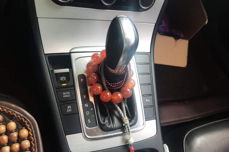 Used Volkswagen Magotan 2013 1.8TSI Premier Model Gear Lever
