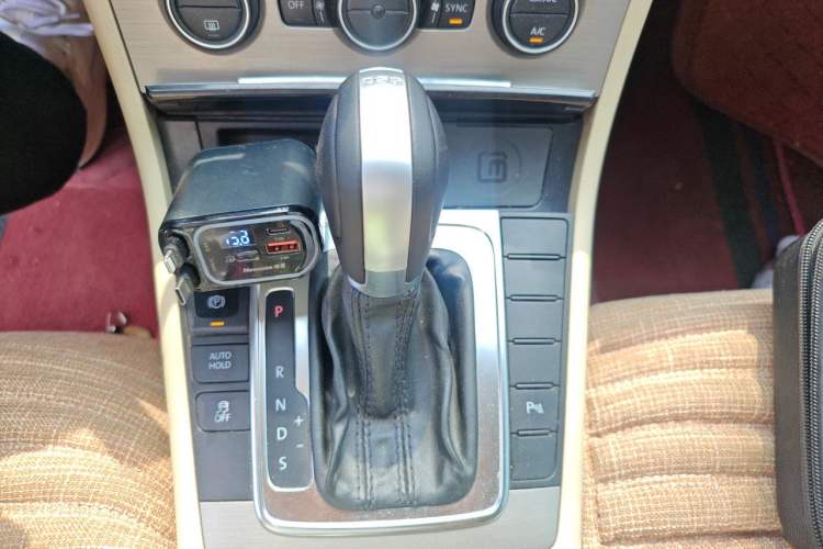 Used Volkswagen Magotan 2013 1.8TSI Luxury Model Gear Lever