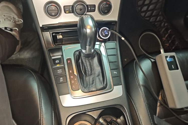 Used Volkswagen Magotan 2013 1.8TSI Luxury Model Gear Lever