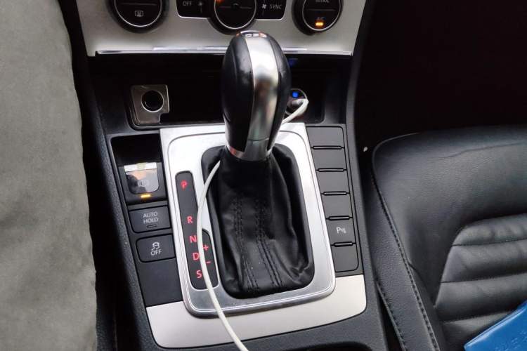 Used Volkswagen Magotan 2013 1.8TSI Luxury Model Gear Lever