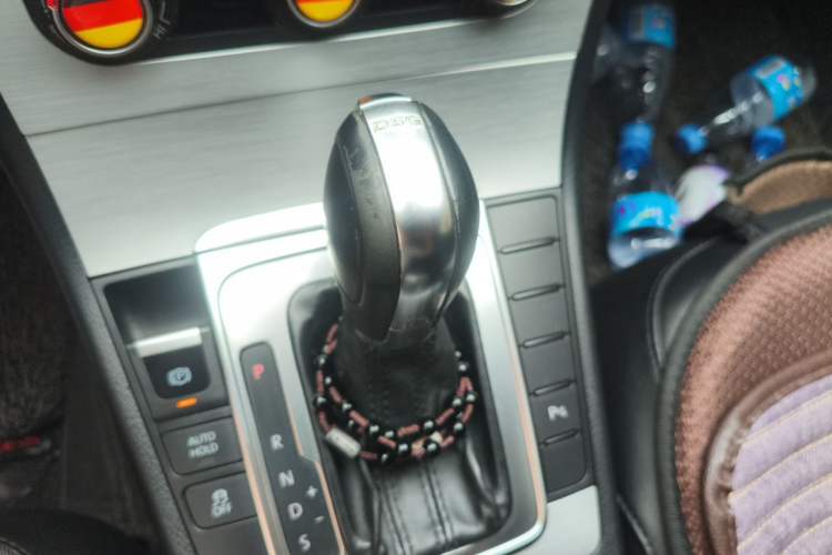 Used Volkswagen Magotan 2013 1.8TSI Premier Model Gear Lever