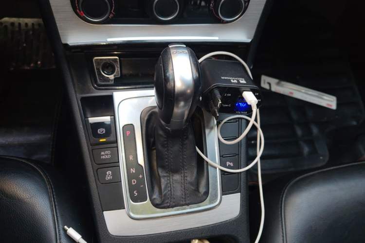 Used Volkswagen Magotan 2013 1.8TSI Premier Model Gear Lever