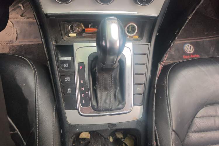 Used Volkswagen Magotan 2013 1.8TSI Luxury Model Gear Lever
