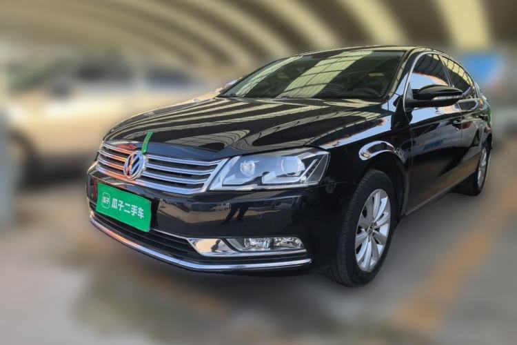 Used Volkswagen Magotan 2013 1.8TSI Luxury Model Guazi used car, China used car export, Used car for sale, Used  cars, Cheapest cars for sale